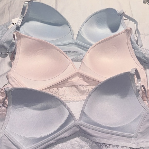 3 pack 36C No wire Jessica Simpson Bras - Picture 3 of 5